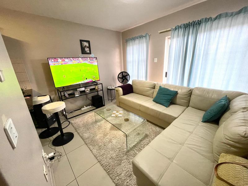 To Let 2 Bedroom Property for Rent in Die Bult North West